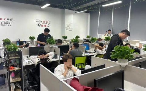 一电销POS机诈骗团伙被警方抓捕，现场缴获POS机1200余台